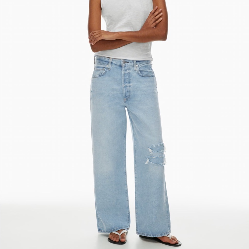 Citizens of Humanity Pina Cropped Jean 
Low-rise wide-leg jeans Size 30